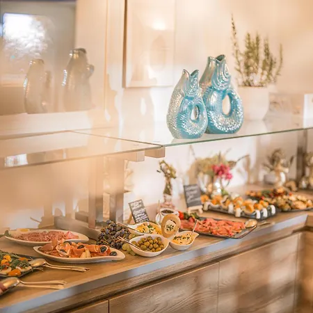 Strandhotel Kaerntnerhof Hotel 4*