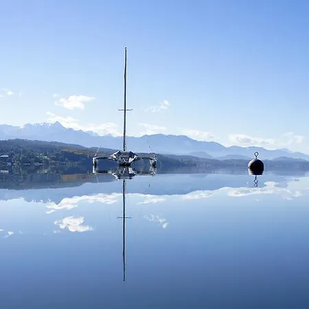 Hotel Strandhotel Kaerntnerhof 4*