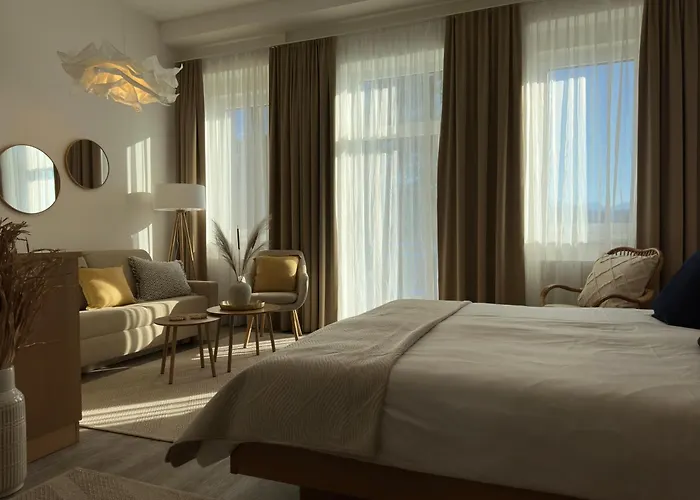 Strandhotel Kaerntnerhof מלון 4*