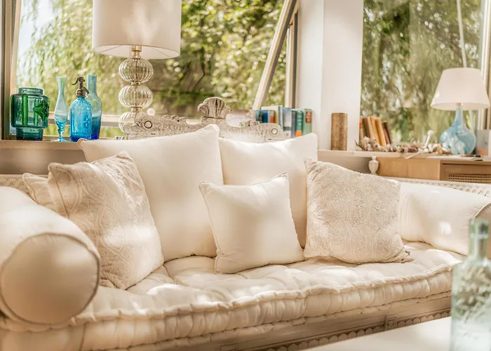 מלון Strandhotel Kaerntnerhof